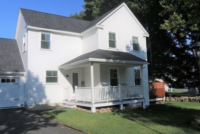 Photo - 79 N Main St