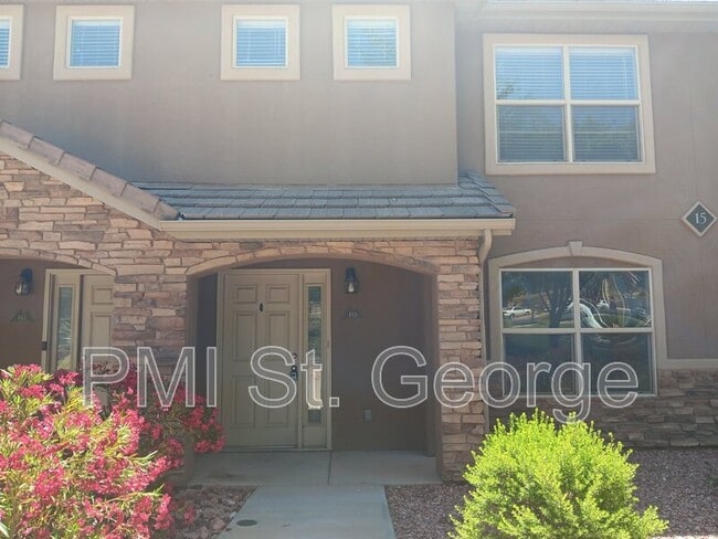 Building Photo - 3155 S Hidden Valley Dr Rental