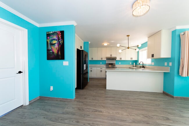 Photo - 933 18th Ave