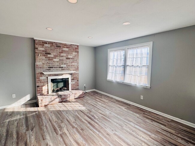 Photo - Spacious 4-bedroom, 2.5-bath home in Virginia Beach