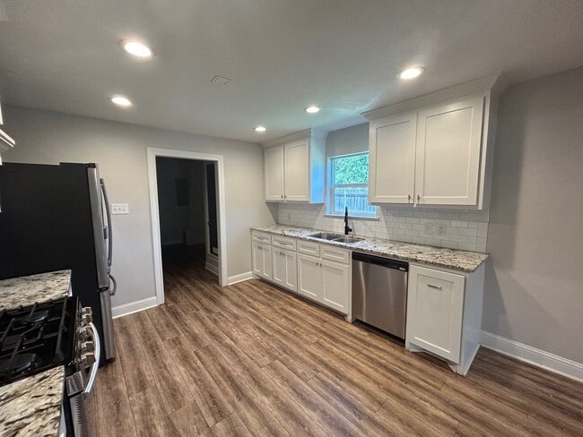 Photo - 216 N Harrison St