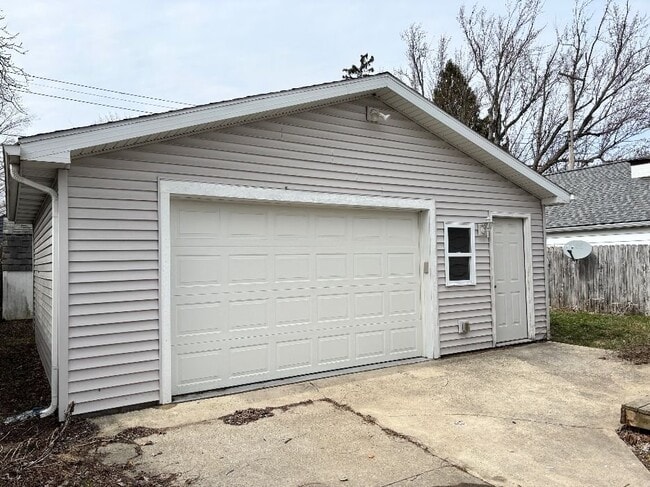 Photo - 3716 Homewood Ave