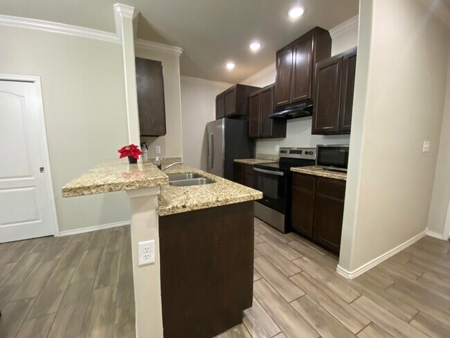 Photo - 5513 Montevista Dr Unit 5513