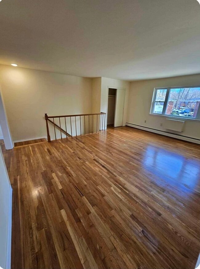 Photo - Manchester Gardens