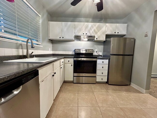 Photo - FIRST MONTHS RENT FREE! Welcome to your new home!