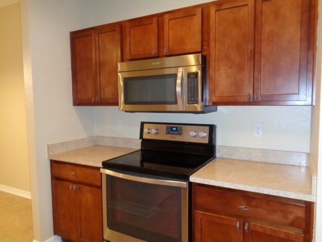 Photo - 5745 Woodruff Way