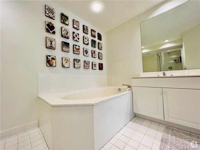 Building Photo - 411 NE Plantation Rd Unit 526 Rental