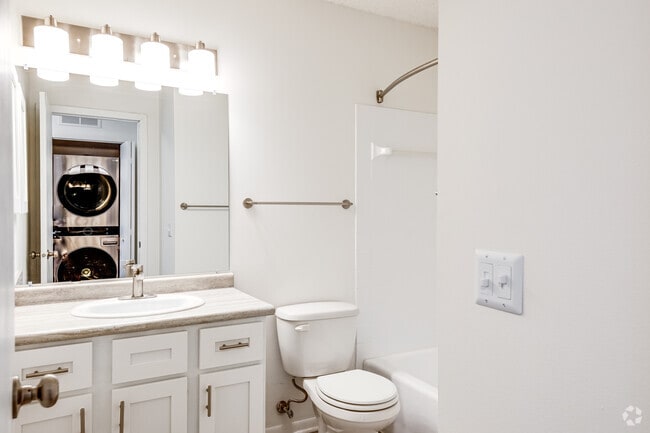 3HAB, 2,5BA- 1376SF – Parklane - Auburn Townhomes