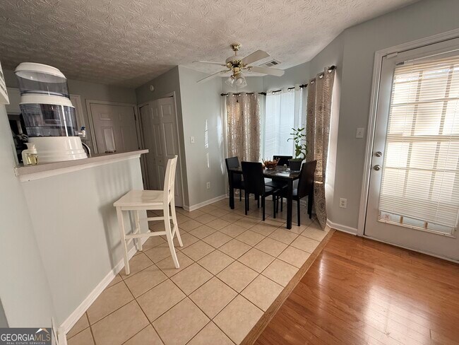 Photo - 10411 Tobano Trail