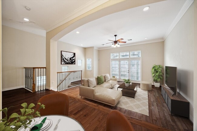 Photo - 9007 Harbor Hills Dr House