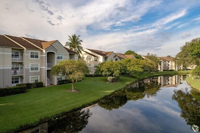 Building Photo - 7575 Hampton Blvd Unit 7753 Rental