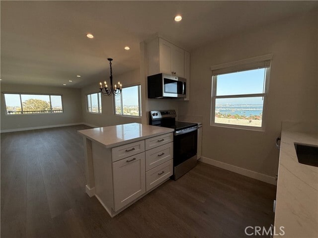 Photo - 665 W 34th St Unit 4