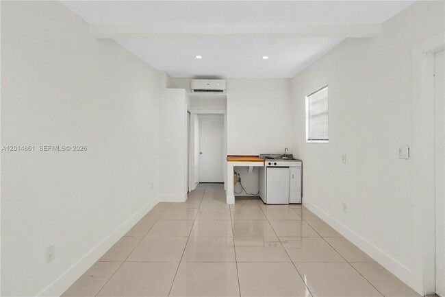 Photo - 10710 SW 43rd Ln Unit 1