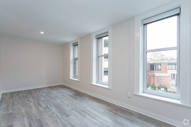 Studio, 1 BA - 498 SF