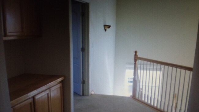 Photo - 911 Larch Dr Casa