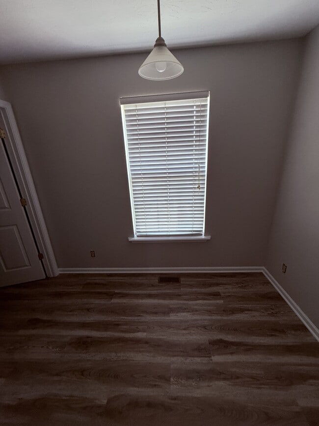 Photo - 108 Hunter Ridge Dr