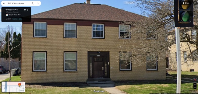 Building Photo - 9155 W Wisconsin Ave Unit #4