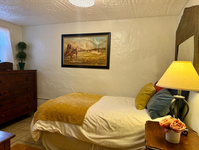 Photo - 218 Polaco St