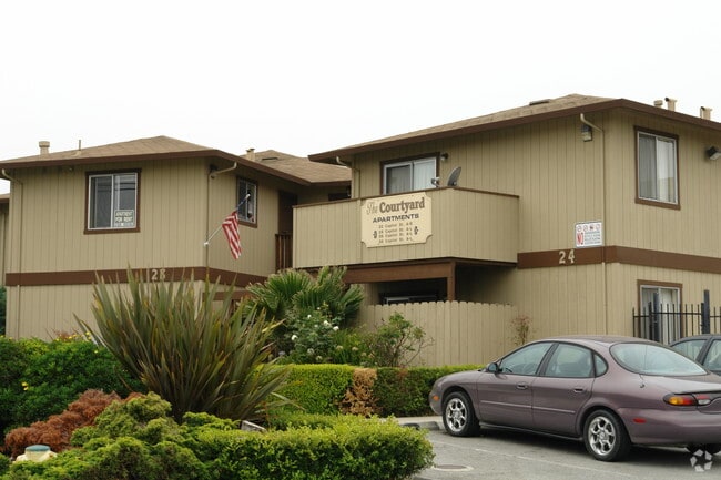 Photo - Capitol Street (22-28)