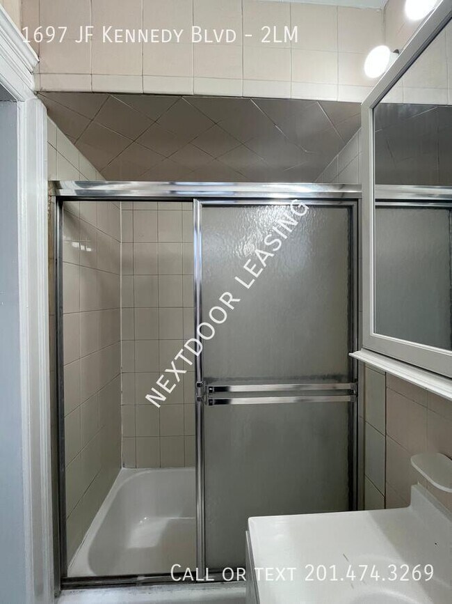 Photo - 1697 John F. Kennedy Blvd Unit 2LM