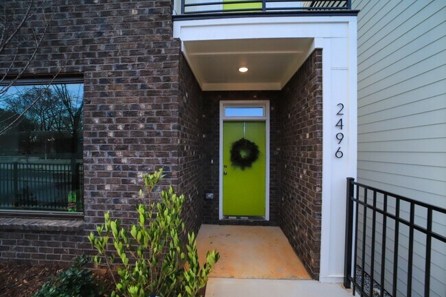 Photo - 2488 Perry Blvd NW