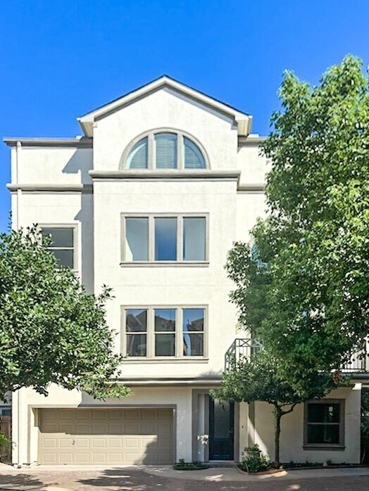 Building Photo - 1821 Stanford St