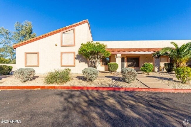 Building Photo - 1440 N Idaho Rd Unit 1036 Rental