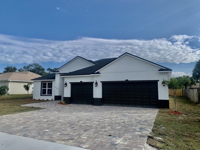 Building Photo - ***COMING JULY 2nd ***STUNNING 4 bed/3 bath home ready for you