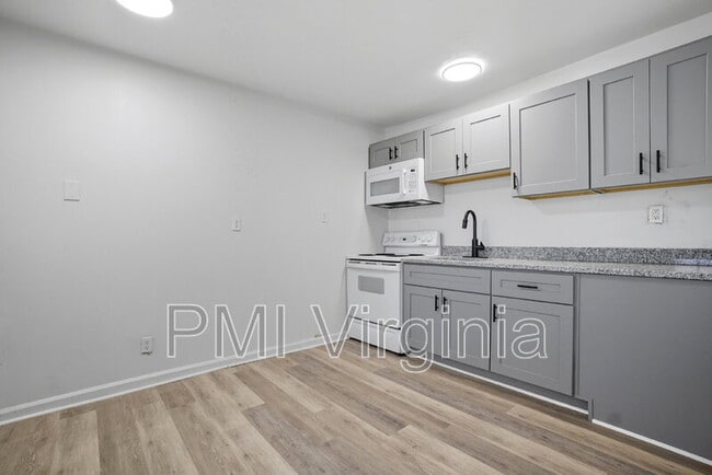 Building Photo - 417 E Little Creek Rd Unit 5 Rental