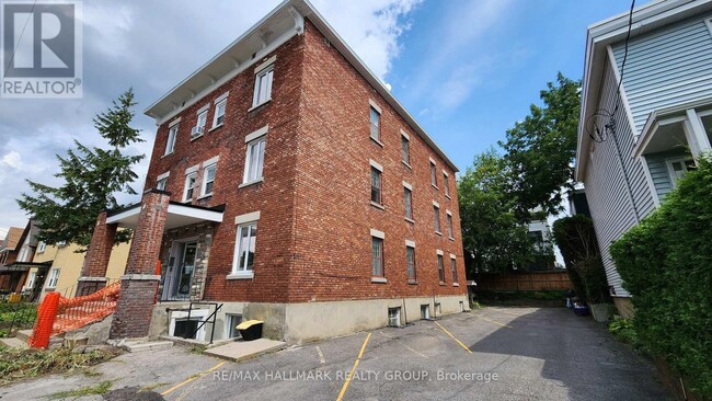 Photo - 125 Glenora St Unité 3
