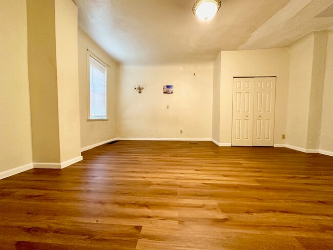 Building Photo - 79 S 19th St Unit 1