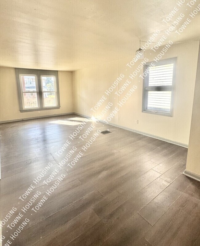 Photo - 24 Como Ave Unit 1