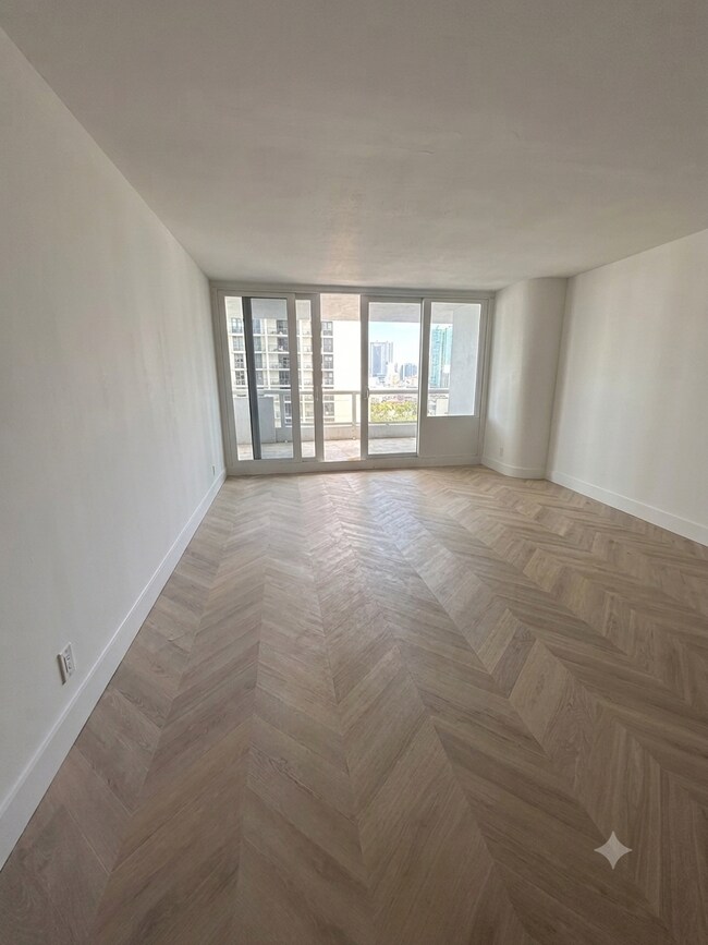 Photo - 1717 N Bayshore Dr Unit 1541