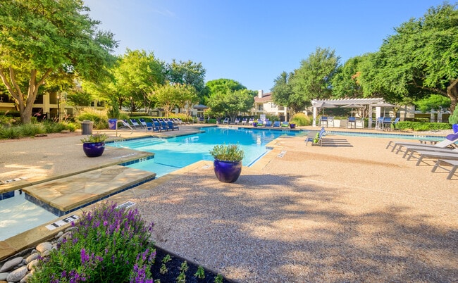 Photo - 23Hundred at Ridgeview