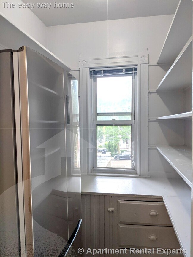 14 Belknap St Unit 2