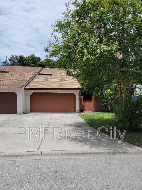 Photo - 1160 W Romaine Cir House