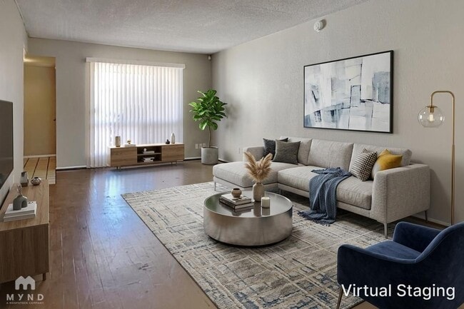 Photo - 8343 N 59th Dr