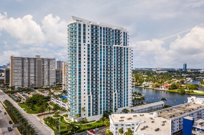 Photo - Ocean Marine Yacht Club