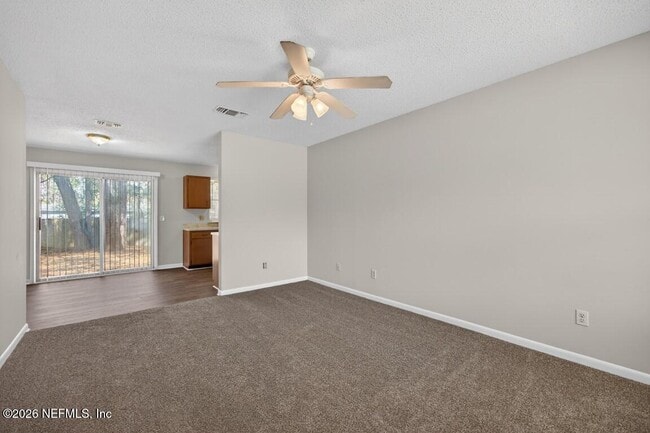 Photo - 5033 Yearling Ln