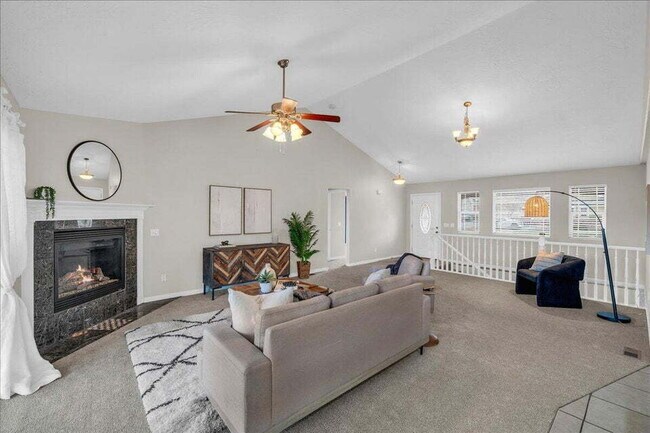 Photo - "Spacious 5-Bed, 3-Bath Home in Cedar City - 2964 Sq. Ft. of Comfort in Canyon Gate Subdivision! "