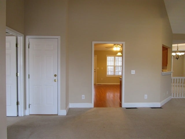 Photo - 330 Red Fox Dr