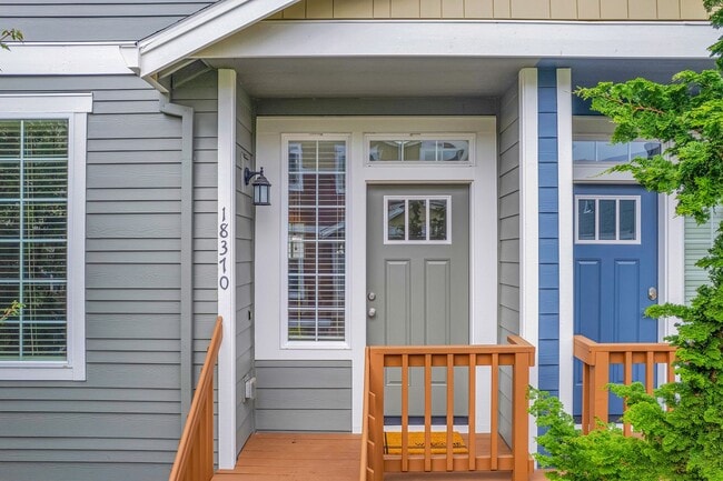 Photo - Beautiful Townhome, conveniently located