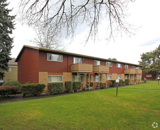 Building Photo - Townhouse Apartments