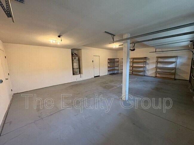 Photo - 2650 S Peppertree St