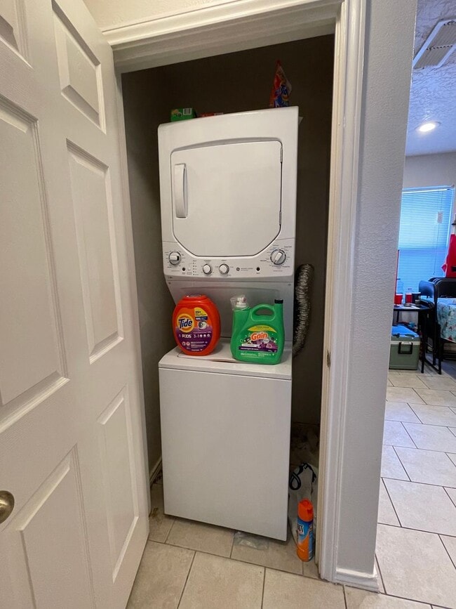 Photo - 1717 M.L.K. Jr Blvd Unit B