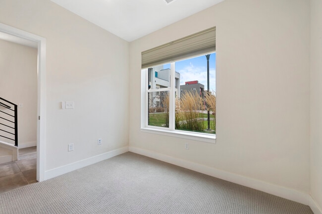 Photo - 3048 Wilson Ct