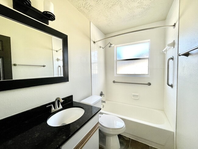 Photo - Marquee Uptown & Carriage Square