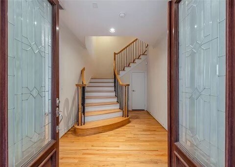 Photo - 9906 Orchard Ct