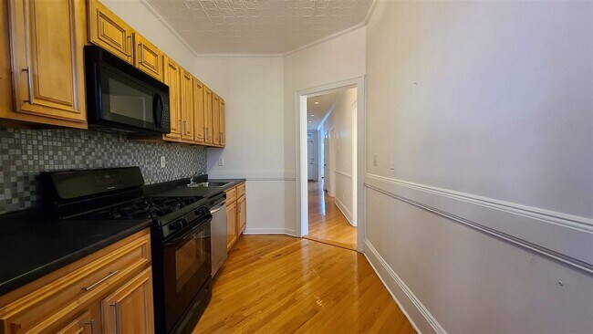 Photo - 955 JFK Blvd E Unidad 2