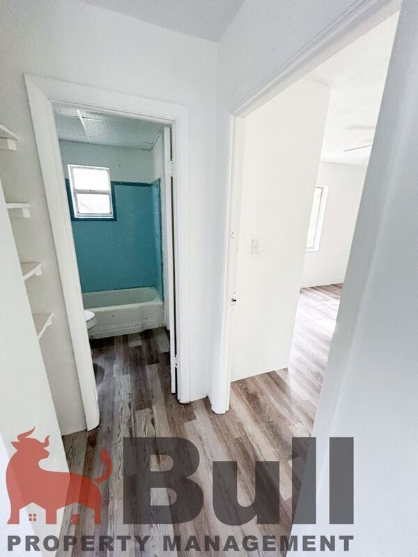 Photo - 1032 W Jefferson St Unit 1